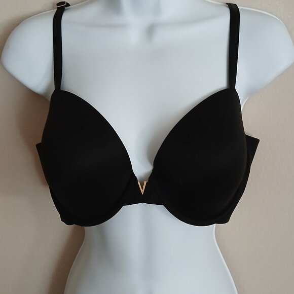 Women's Victoria Secret Black Underwire Bra. - Picture 2 of 6